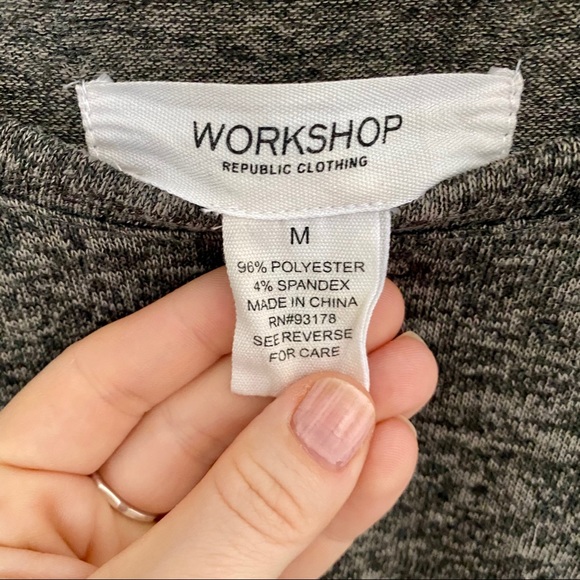 Chic Long Sleeve Shirt with Front Knot Detail - Picture 2 of 3